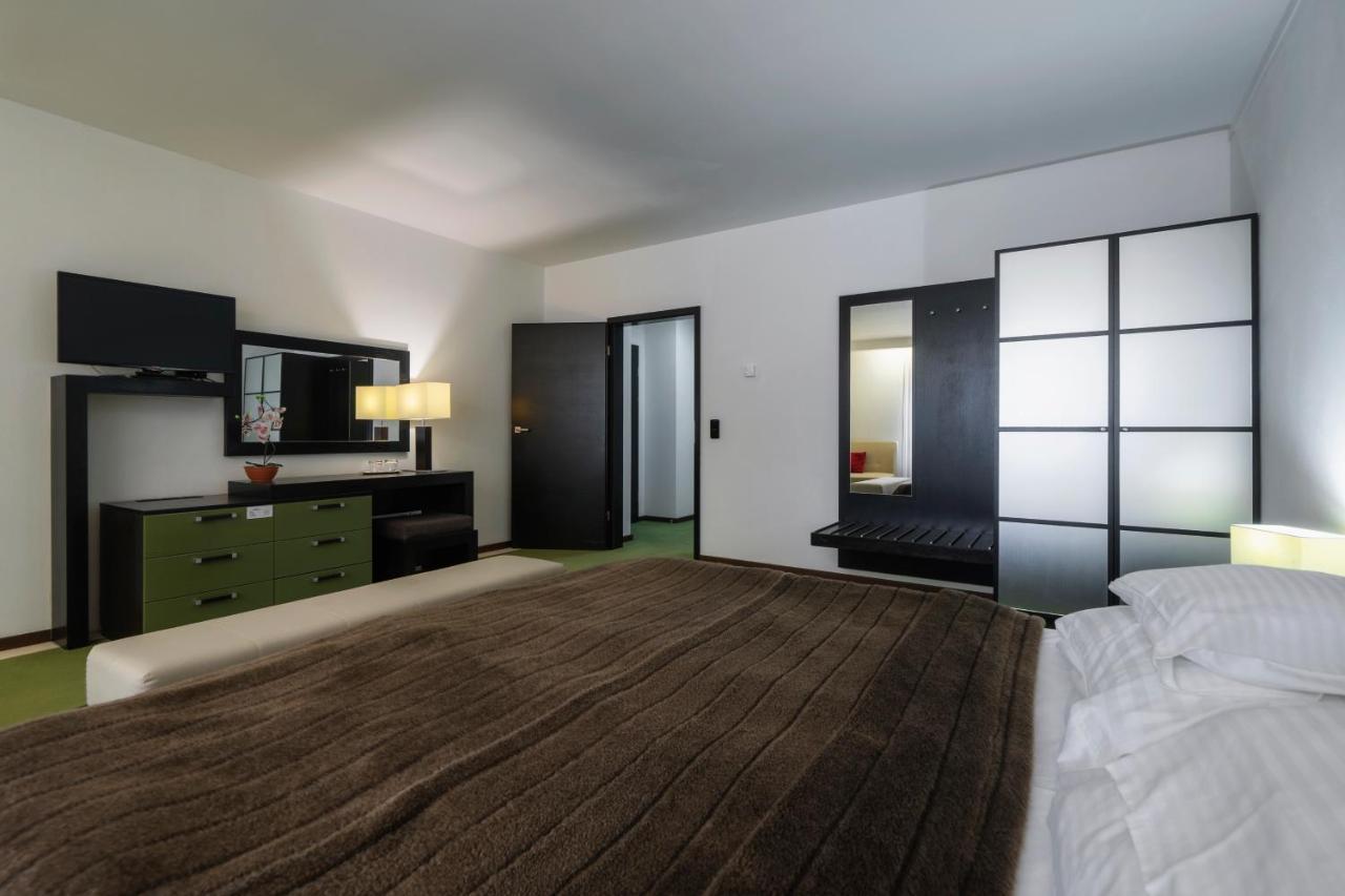 Hotel Astory Plzeň Extérieur photo