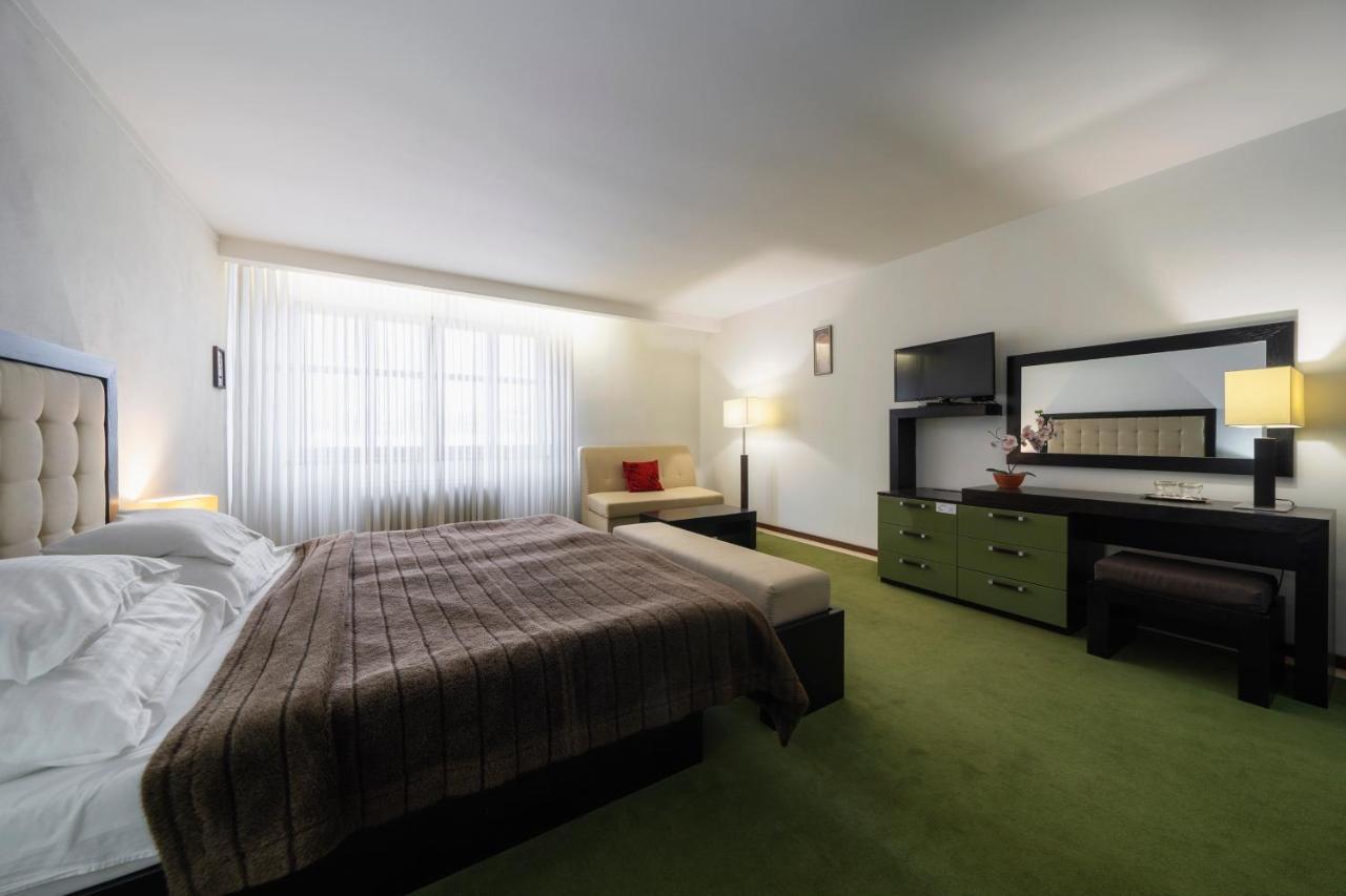Hotel Astory Plzeň Extérieur photo