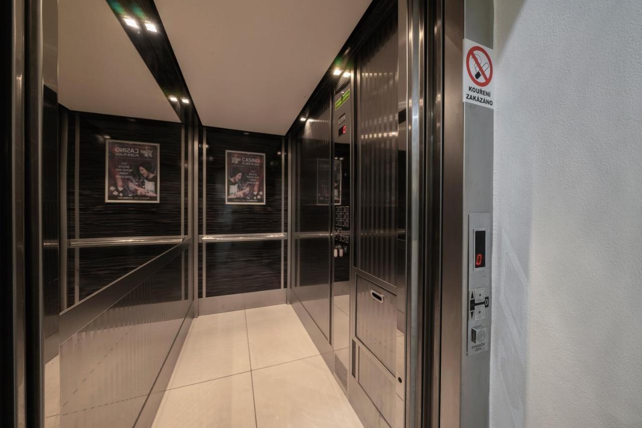 Hotel Astory Plzeň Extérieur photo