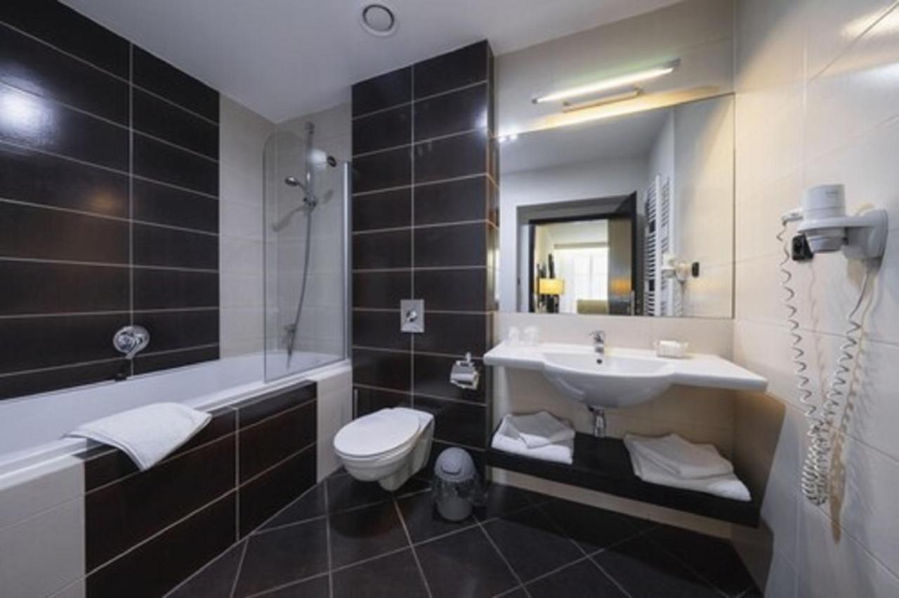 Hotel Astory Plzeň Extérieur photo