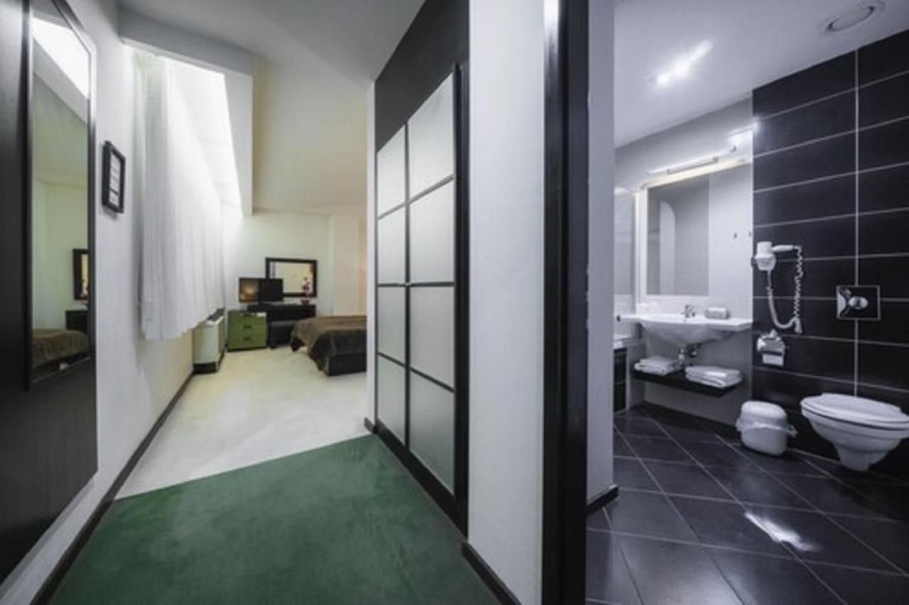 Hotel Astory Plzeň Extérieur photo