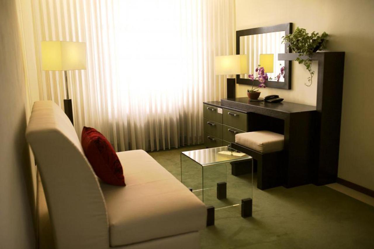 Hotel Astory Plzeň Extérieur photo